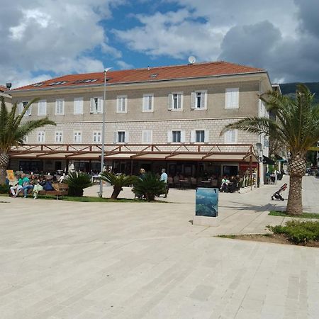 Mulo Stanicica Tivat Exteriér fotografie
