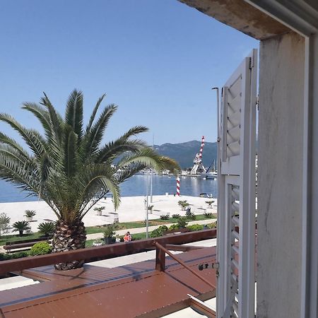 Mulo Stanicica Tivat Pokoj fotografie